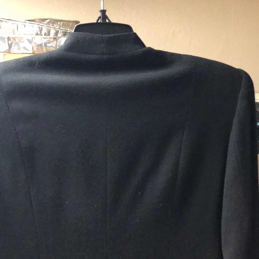 Suit Jacket - Picture 4 of 6